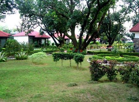 Corbett Leela Vilas Hotel Corbett National Park Buitenkant foto
